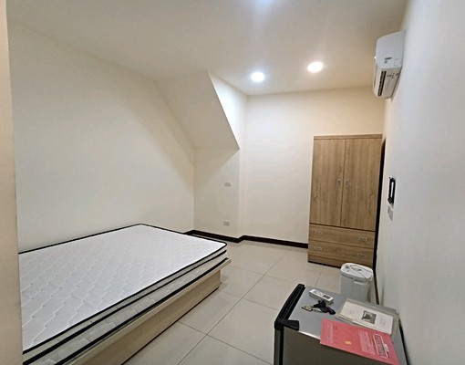 近汐科站遠雄可租補一樓小資族溫馨套房大空間 - Image 5