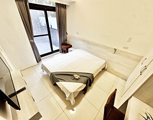 西區教育大學💕整棟超級新✨可租補✨大露台✨汽車位可租 - Image 1