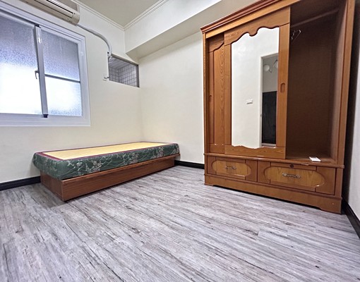 「租」R16新左營站3房 - Image 8