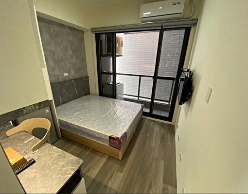 西屯水湳♥好停車稀有秒殺獨洗曬★近逢甲.水湳★可提供更多房源 - Image 1