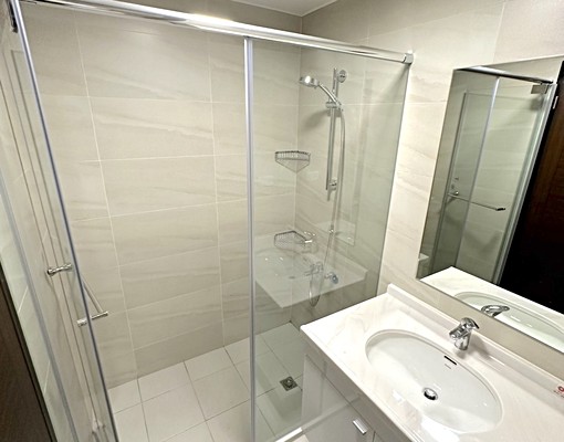 昌隆廣場上興~頭份昌隆廣場外棟採光美三房～空屋出租 - Image 12