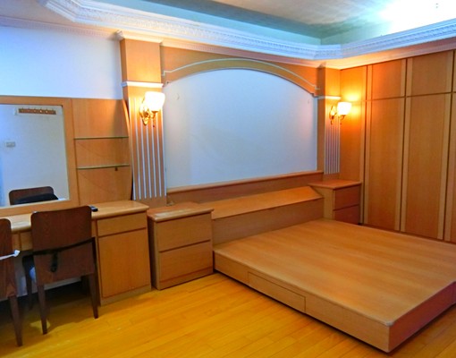 頂溪站.一大房.一大廳.雙衛.全配.可租補 - Image 2