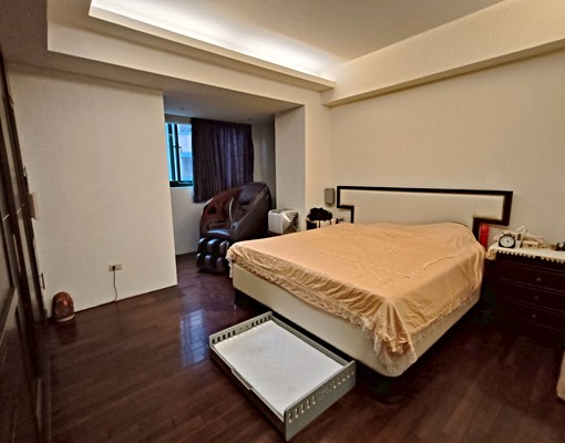 社宅免服務費!!藝文特區靜巷三房車(全配屋況超好) - Image 2