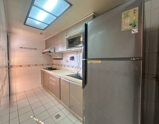 D社宅/中路特區精緻4房車/交流道2分鐘可補助 - Image 2