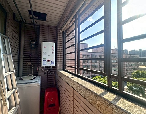 D社宅/中路特區精緻4房車/交流道2分鐘可補助 - Image 13