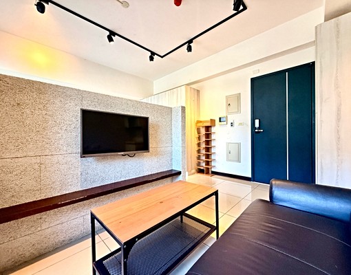 ✨小奢華✨|超大衣櫃|漂亮採光|浴缸|可開伙|獨洗獨曬 - Image 1