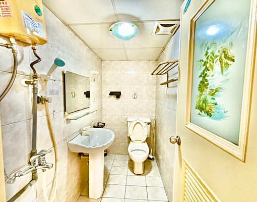 超級大套房1+1房近中央公園捷運站臨大立百貨新崛江熱鬧靜巷內 - Image 8