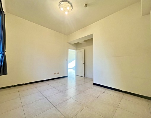 ✓近逢甲商圈✓超值3+1房大坪數✓可租補台水電 - Image 4