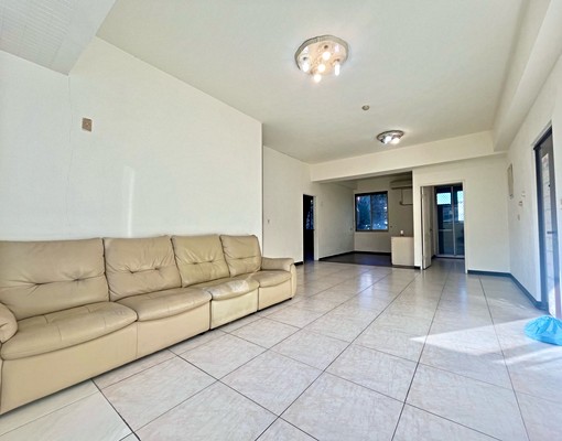 ✓近逢甲商圈✓超值3+1房大坪數✓可租補台水電 - Image 2