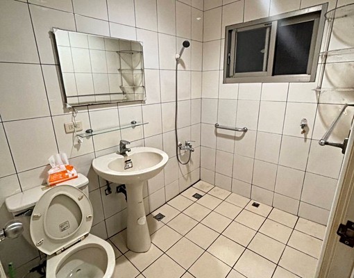 自強學區*通風採光*視野佳 - Image 5