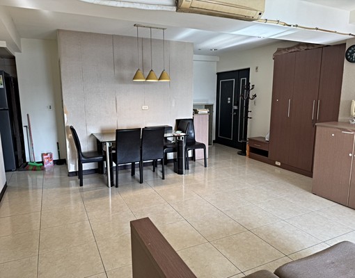 可租補入籍高樓層大三房家具全配 - Image 2