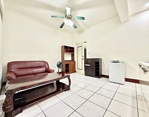 中和站/獨立洗衣機/雙陽台/採光通風/合租首選 - Image 1