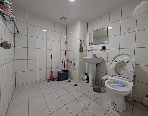 可戶籍補助電梯大坪數近車站市場夜市以及秀泰影城 - Image 4