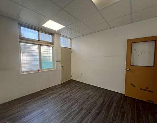 台南租屋~中西區黃金地段邊間店住 - Image 10