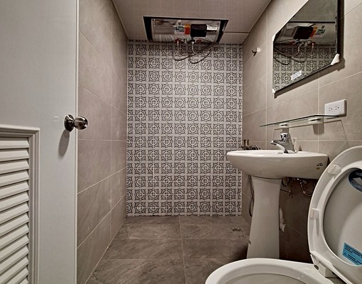 可租補\可養貓\公寓二樓\獨洗獨曬\全新裝潢🌟 - Image 11