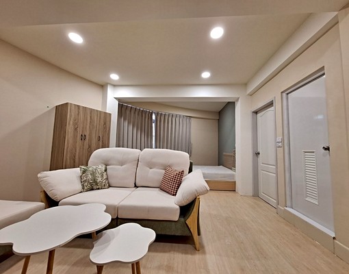 可租補\可養貓\公寓二樓\獨洗獨曬\全新裝潢🌟 - Image 8