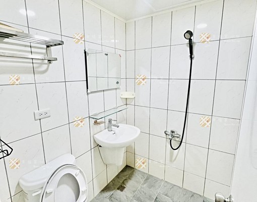 南區全新整理3房|可租補|可入籍|近台中高工 - Image 9