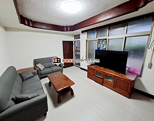 #南勢角站#二樓免爬高#2+1房#可入籍可補助#一層一戶單純 - Image 1