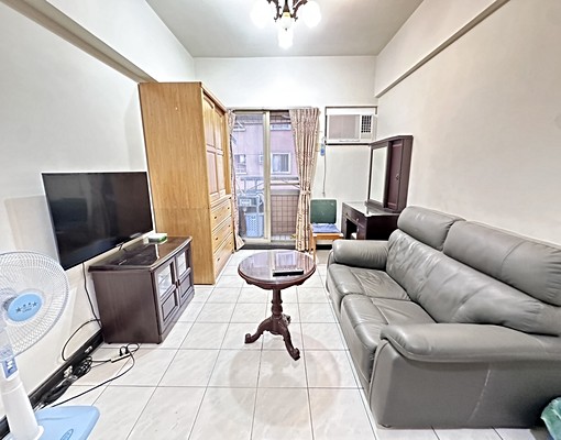 🔥西屯大套房/台水電/可雙租補/獨洗曬/近捷運/有車位🔥 - Image 1