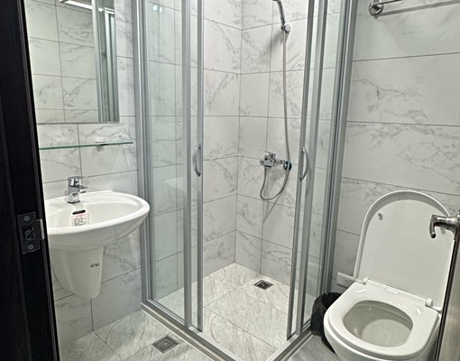 左營三鐵共構走路到家｜雙衛浴｜平車位｜全新含傢俱｜台積8分鐘 - Image 9