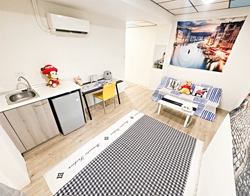 新光/遠百✴電梯✴全新精品大２房1廳✴獨洗獨曬✴流理台✴便宜 - Image 1