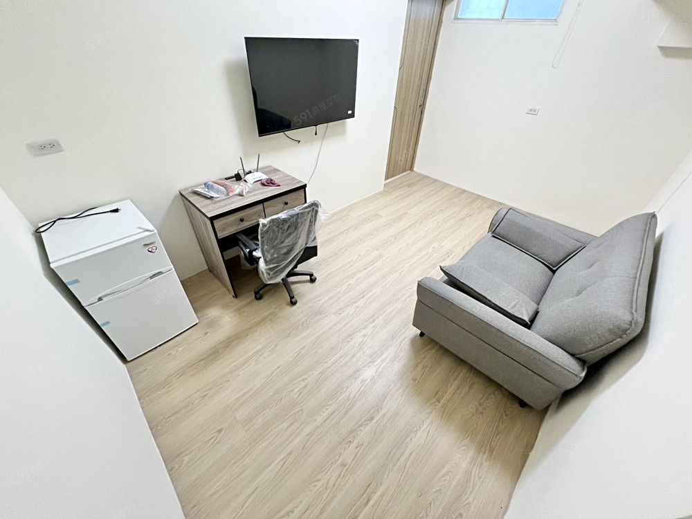 精品房源/西安街💘精品絕美裝潢/一年起租 - Image 1