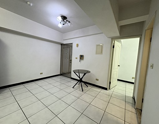 秀朗橋❣租補稅籍/包裹垃圾代收/免爬高/採光通風/近秀山國小 - Image 2