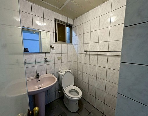 秀朗區⭐️可租補⭐️報稅入籍⭐️垃圾代收⭐️電梯5樓 - Image 8