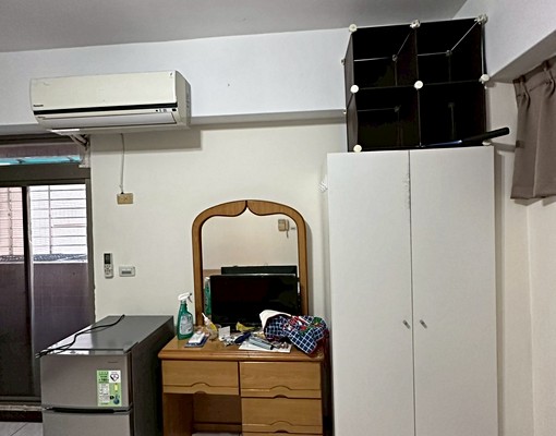 三峽大仁路有陽台套房出租1.1萬可租補-東森姐姐-林柔辰 - Image 2