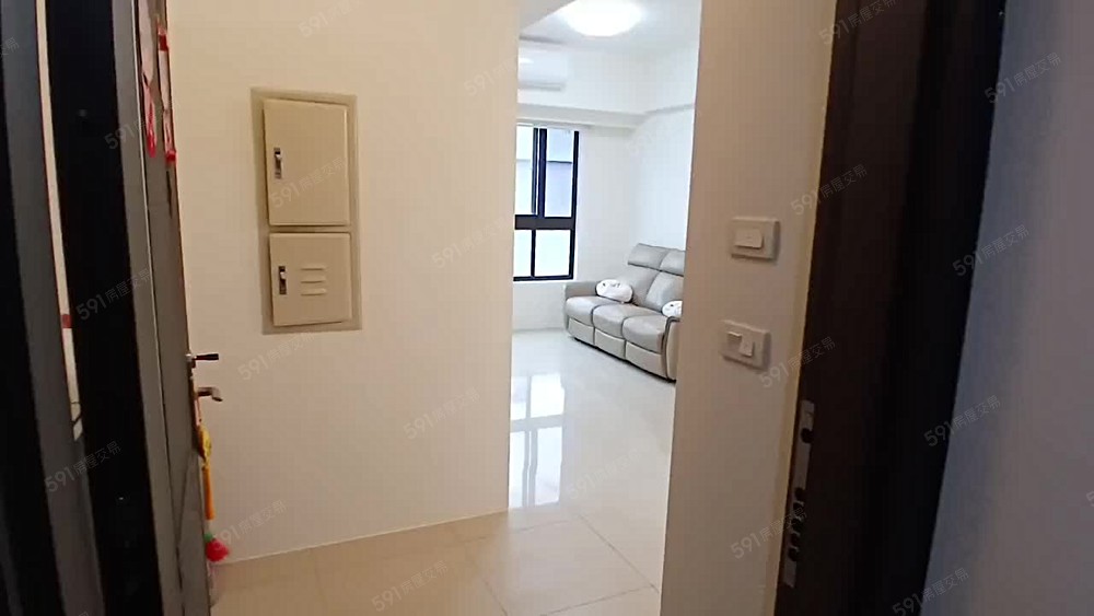 A9林口〔世界市-世界館〕可入籍｜兩房平車｜一卡皮箱拎包入住 - Image 1