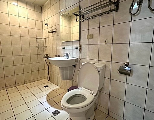 中興橋套房(公車一站到西門町) - Image 5