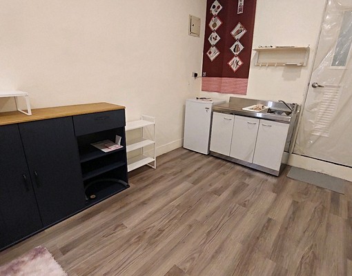 近捷運府中站/全新溫馨開放式套房/屋主自租 - Image 3