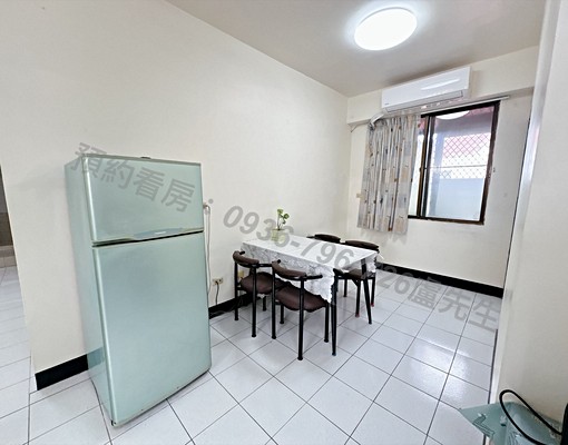 巨城商圈採光兩房生活機能好、台電帳單、要提供工作證 - Image 11