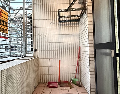 可報稅租補免仲介費~捷運輕軌如意街公寓二樓車位 - Image 13