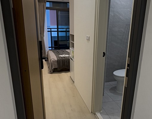 全新屋.含網路、第四台、2樓.台水台電.一只皮箱就能住 - Image 3