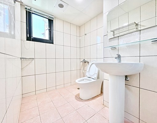 中科大一中整棟新蓋可雙租補陽台獨洗曬流理台子母車機車位 - Image 9