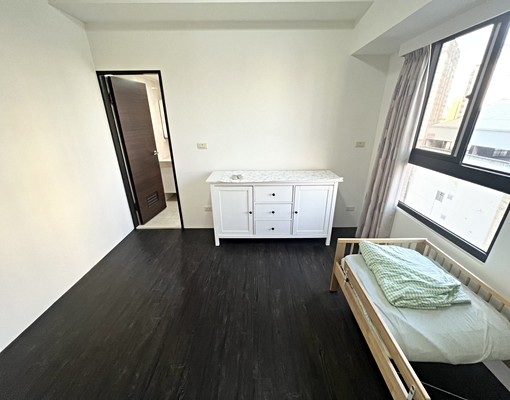 南區核心璀璨工學大三房B1柱邊平車前後陽台🉑租補大晟房屋 - Image 9