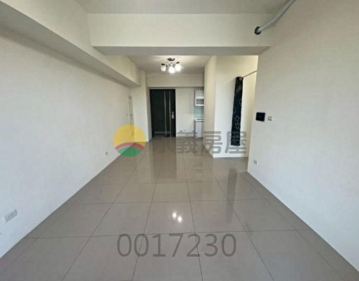 (租)可租補、寵，近商60海佃商圈全新三房平車 - Image 1