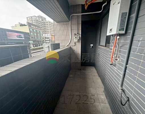 (租)可租補、寵近永康交流道鹽行商圈全新三房平車 - Image 11