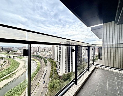 葳格帝王座向頂樓景觀戶✨4改3房大空間✨浴缸衛浴✨雙平車 - Image 7