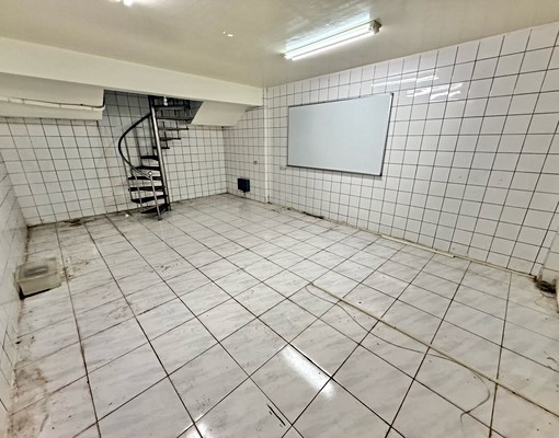 近南勢角MRT,興南夜市有含地下室 - Image 12