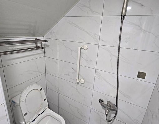 丹鳳站走路捷運約2分鐘/輔大學生生活圈/整套家具家電一應具全 - Image 8