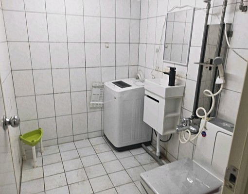 二樓公寓出入方便預約看屋0916415022 - Image 1