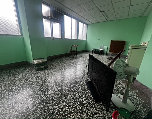 我要出租大套房簡易裝潢交通便利近一中商圈,新民高中 - Image 9