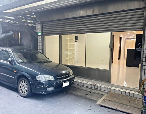 捷運幸福站,商辦公間可營登,含2平面車可寵 - Image 3