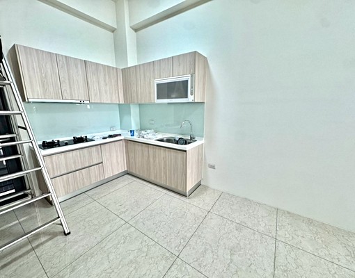 🔥沙鹿絕頂全新社區透天🔥可租金補貼😍平面車位🚗 - Image 4