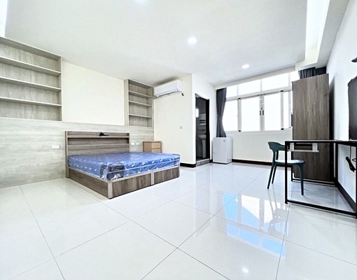 勤美誠品⛅精誠公益商圈⛅可雙租補⛅可貓⛅衛浴開窗⛅獨洗曬 - Image 1