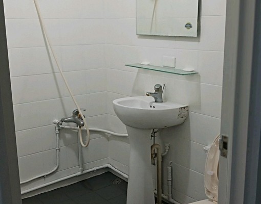 浴室整理,家具全新,住的舒服住的健康,便利十足 - Image 5