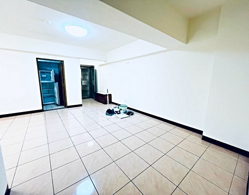 [全新衛浴設備]大同路三房二廳二衛！免整理便宜出租！ - Image 2