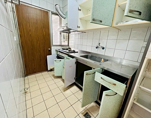 [全新衛浴設備]大同路三房二廳二衛！免整理便宜出租！ - Image 11